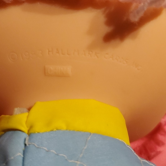 Vintage 1983 doll - Picture 4 of 5